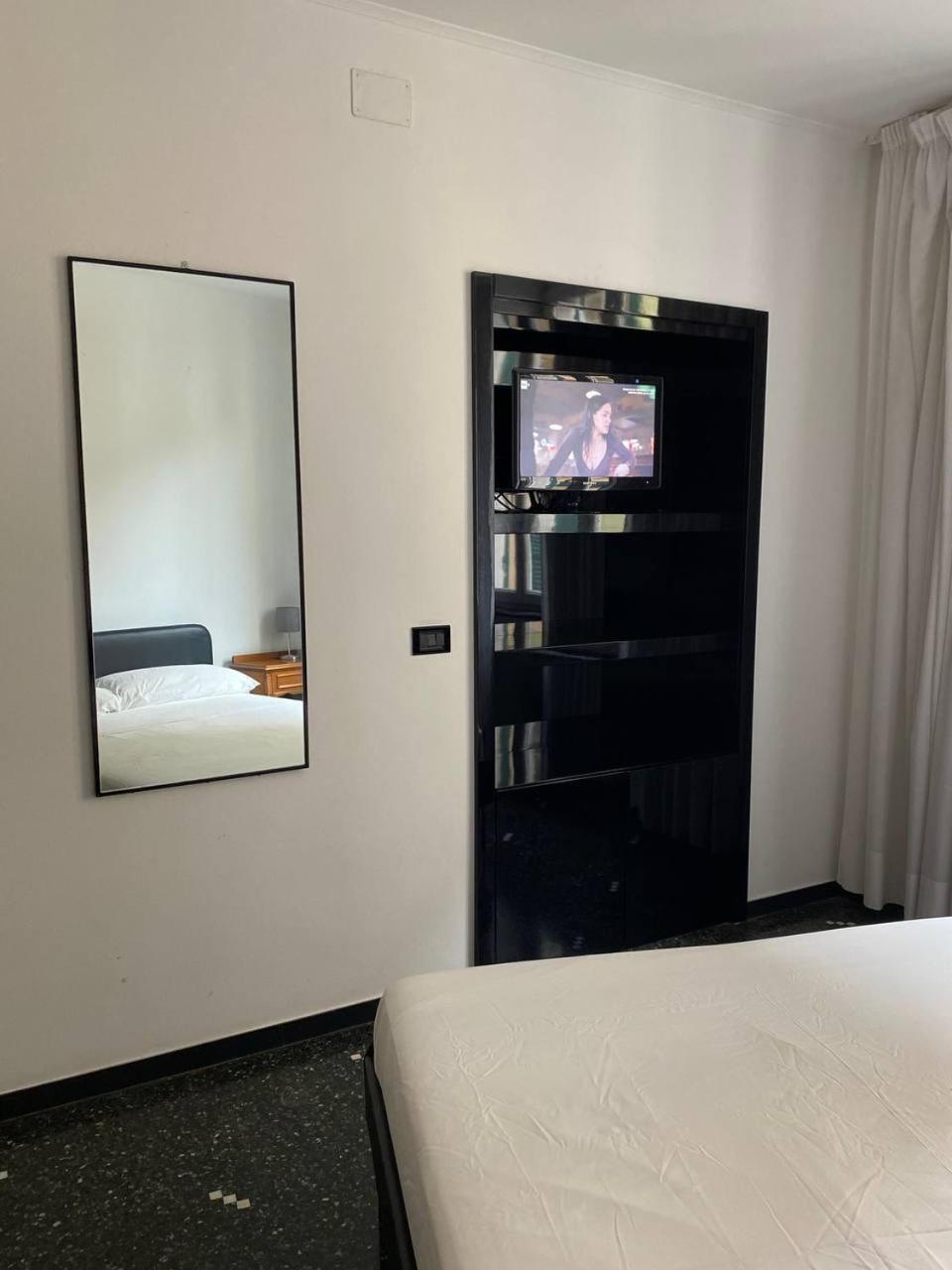 Martel Rooms - Genova Centro Brignole Dış mekan fotoğraf