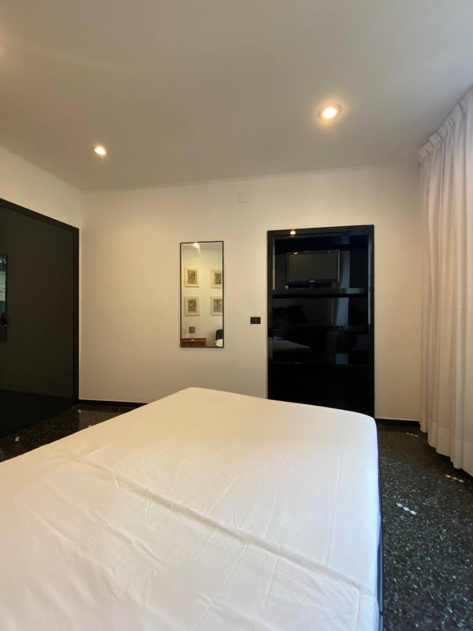 Martel Rooms - Genova Centro Brignole Dış mekan fotoğraf